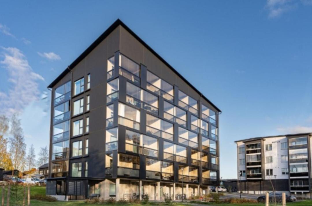 Modern Apartment Near Tampereen Messukeskus, With Own Private And Free Parking Exterior photo